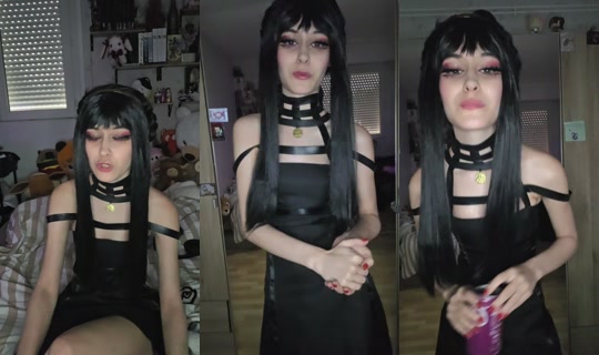 shi_.cos TikTok Live — Oct 7, 2026, 4:44 PM