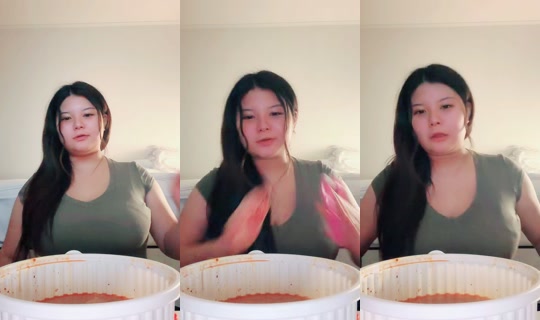 shxjmdki TikTok Live — Aug 26, 2026, 7:32 PM