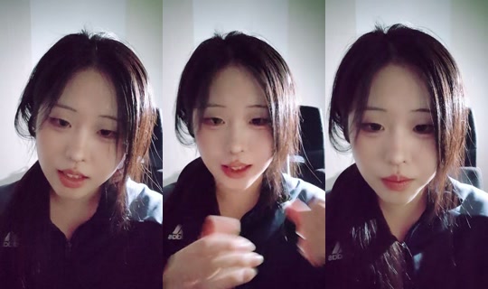 simsimminion TikTok Live — Sep 22, 2026, 8:42 AM