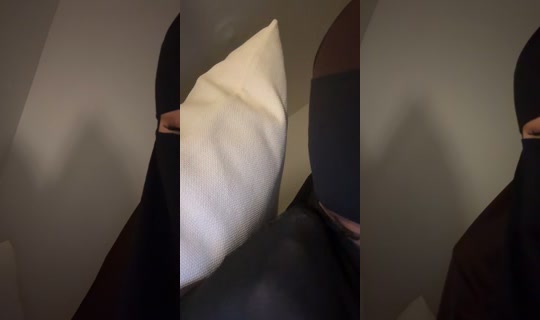 siressiii TikTok Live — Oct 3, 2026, 10:04 PM