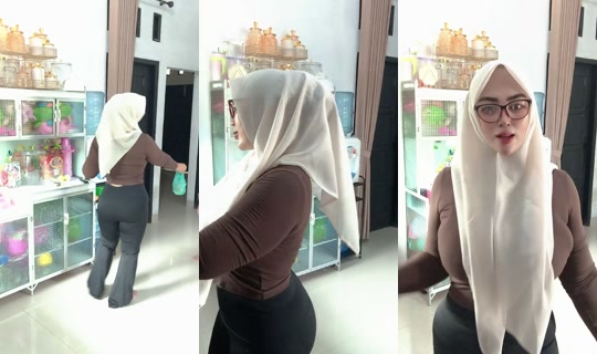 sitetehsaja TikTok Live — Aug 20, 2026, 1:54 AM