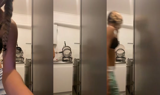 skdjfjxjxiks TikTok Live — Aug 26, 2026, 9:42 PM
