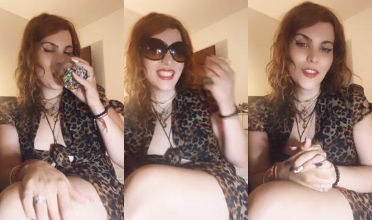 skyfallqueen TikTok Live — Oct 4, 2026, 2:05 PM