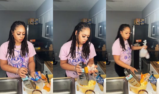 smokiebongs TikTok Live — Aug 31, 2026, 11:53 PM