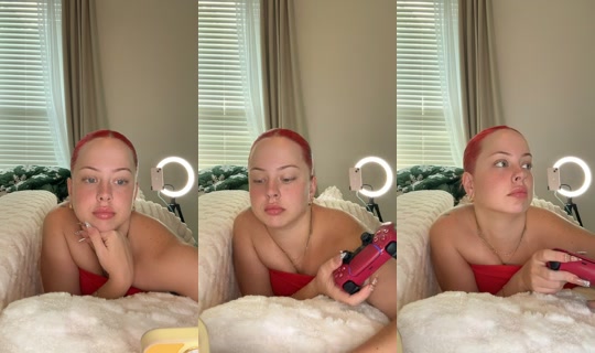 snoowsworld TikTok Live — Sep 22, 2026, 6:32 PM