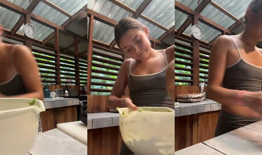 sofiaaraizaa TikTok Live — Aug 23, 2026, 11:02 PM
