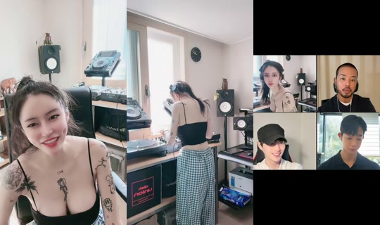 solbaksa TikTok Live — Oct 4, 2026, 4:52 AM