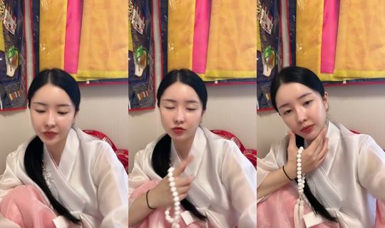 solsol26_ TikTok Live — Oct 6, 2026, 7:21 AM