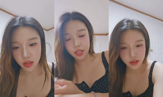 somsom12230 TikTok Live — Aug 24, 2026, 11:57 AM