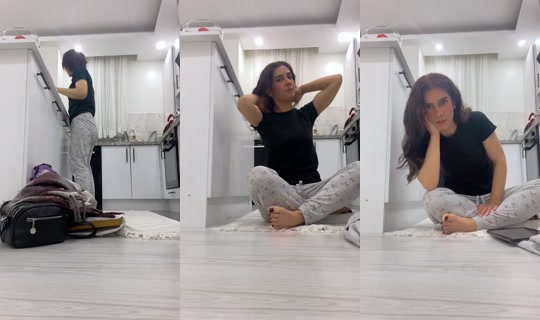 sophiaaa3534 TikTok Live — Oct 8, 2026, 10:19 PM