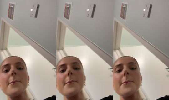 sophiea.__ TikTok Live — Oct 2, 2026, 6:19 PM