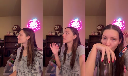sophietorres26 TikTok Live — Oct 9, 2026, 1:00 AM