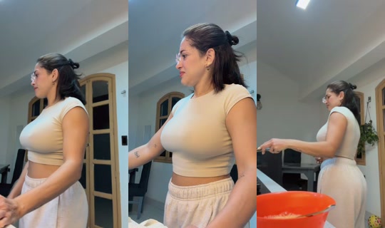 soy.cj6 TikTok Live — Oct 1, 2026, 11:26 PM