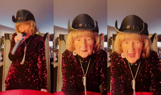 spicy6989 TikTok Live — Sep 1, 2026, 12:30 AM
