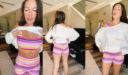 squirrelgirlllll TikTok Live — Aug 31, 2026, 7:39 PM