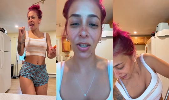 srta.marie3 TikTok Live — Oct 2, 2026, 9:44 PM