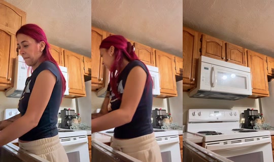 srta.marie3 TikTok Live — Oct 9, 2026, 2:08 AM