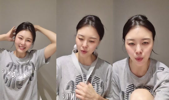 sshin_style TikTok Live — Sep 27, 2026, 12:31 PM