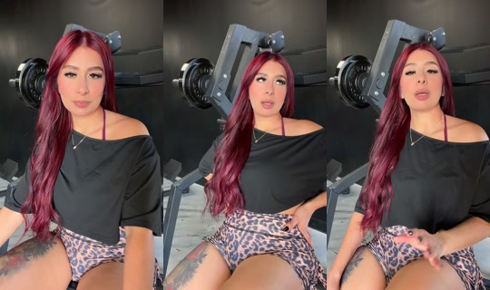 stefanie_ct01 TikTok Live — Oct 1, 2026, 7:21 PM