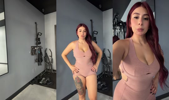 stefanie_ct01 TikTok Live — Oct 8, 2026, 7:13 PM