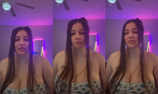 stephstarr1 TikTok Live — Oct 2, 2026, 10:57 PM