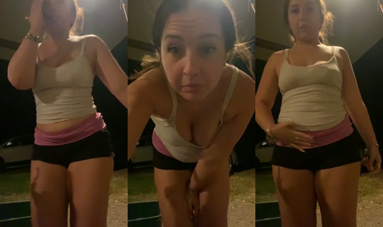 strawb3rryshortcakes TikTok Live — Sep 23, 2026, 10:20 AM