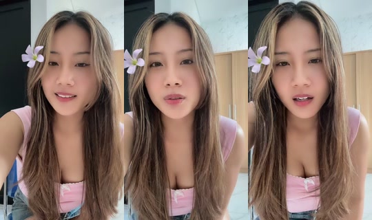 strawberrryygirl433 TikTok Live — Oct 7, 2026, 1:32 AM