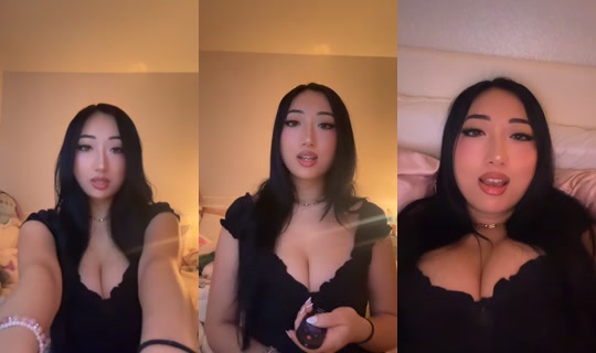 strawberryak486 TikTok Live — Oct 1, 2026, 7:37 AM