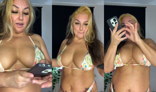 strawberryhot8 TikTok Live — Aug 30, 2026, 3:40 PM