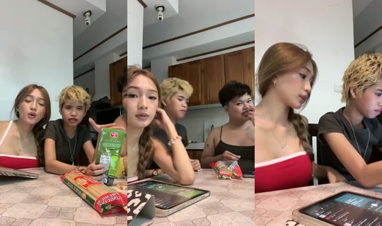 strwbbrmatcha TikTok Live — Aug 22, 2026, 9:44 AM