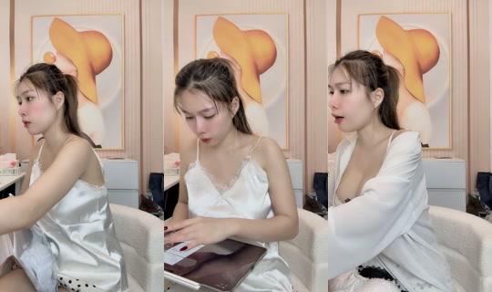 success_ii TikTok Live — Oct 4, 2026, 3:32 PM