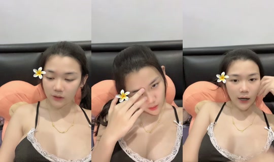 sunflowluv9 TikTok Live — Oct 8, 2026, 3:45 PM