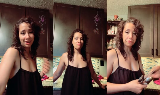 sunkissedmommi TikTok Live — Aug 27, 2026, 10:55 AM