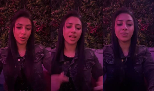 svetla_2005 TikTok Live — Oct 4, 2026, 8:23 PM
