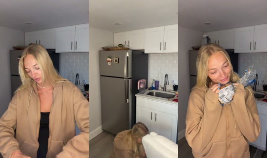 sweeetlikehoneyy_ TikTok Live — Sep 2, 2026, 3:44 PM
