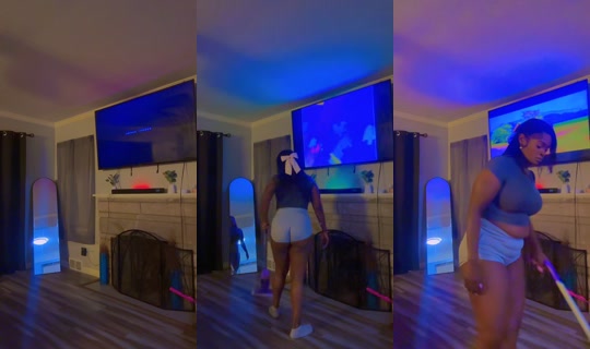 sweeetpea_15 TikTok Live — Sep 12, 2026, 2:56 AM