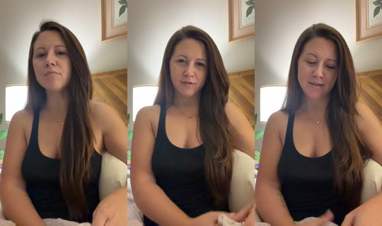 sweetlittledimples.1 TikTok Live — Oct 2, 2026, 1:35 PM