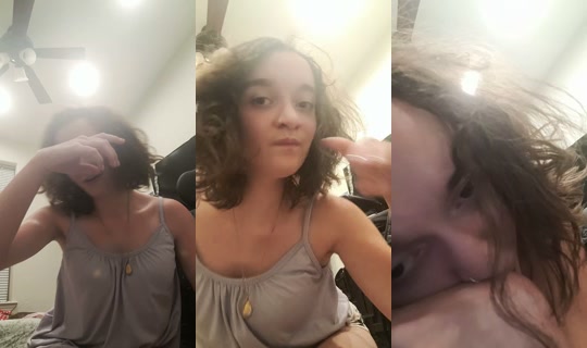 sweetvampire80 TikTok Live — Oct 9, 2026, 4:04 AM