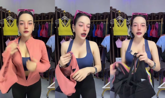 sweetykoiishop TikTok Live — Aug 21, 2026, 6:02 AM
