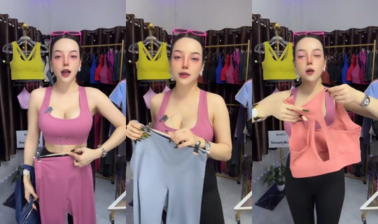 sweetykoiishop TikTok Live — Aug 24, 2026, 9:43 AM