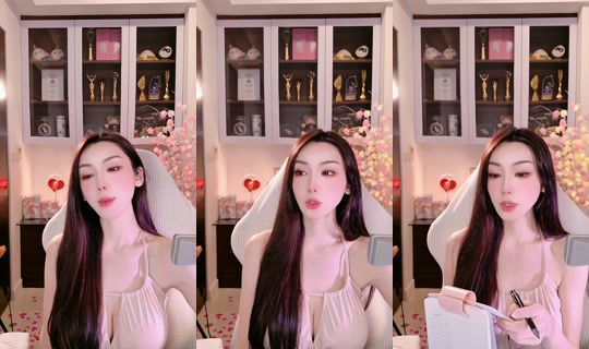 tamara1228 TikTok Live — Oct 3, 2026, 9:48 PM