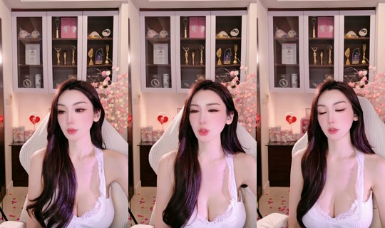 tamara1228 TikTok Live — Oct 4, 2026, 9:30 PM