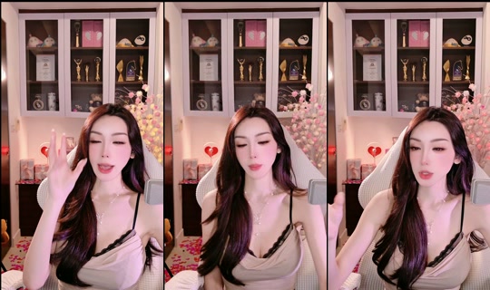 tamara1228 TikTok Live — Oct 9, 2026, 8:14 PM