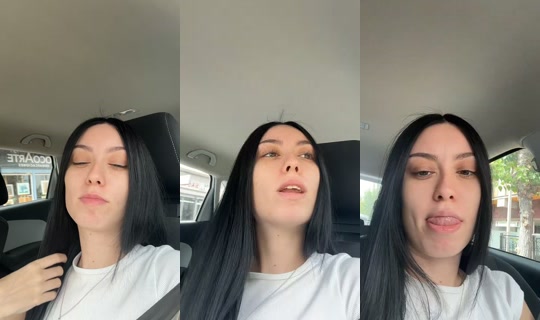taniamaartinez__ TikTok Live — Sep 28, 2026, 11:02 AM