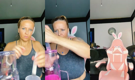 texassweetheart75243 TikTok Live — Oct 3, 2026, 10:50 PM