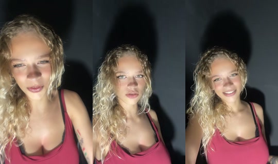 thaiscoelhot TikTok Live — Oct 1, 2026, 8:38 PM