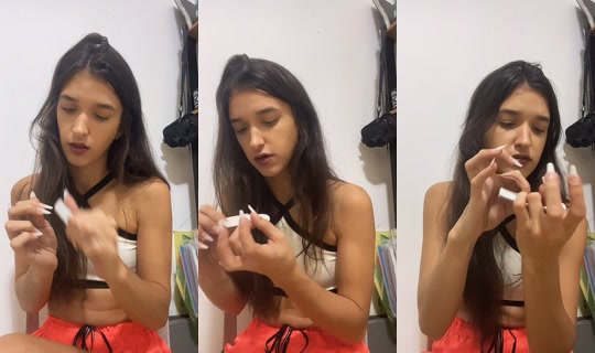 thalitskb TikTok Live — Aug 30, 2026, 11:02 PM