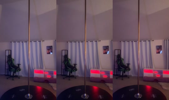 thatforeignfreakk TikTok Live — Aug 26, 2026, 4:49 AM