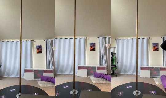 thatforeignfreakk TikTok Live — Aug 27, 2026, 11:08 PM
