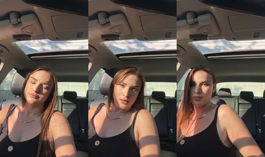 thathandstandgal TikTok Live — Sep 21, 2026, 11:50 PM